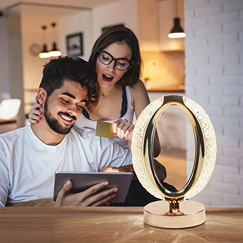 A USB small night light and ambient table lamp, suitable for use beside the bed indoors and in the bedroom. It can also serve as a birthday gift or a festive light for Christmas.